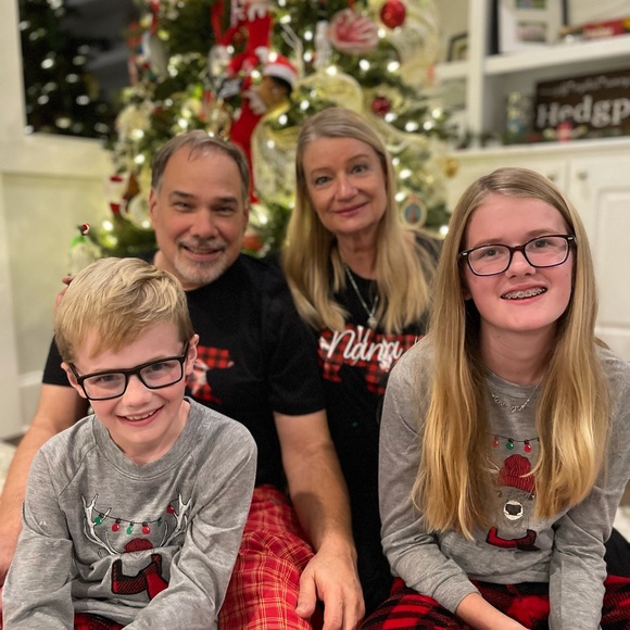 Meet your Posher, Misty - Picture 3 of 4